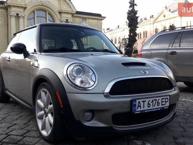 Серый Мини Hatch, объемом двигателя 1.6 л и пробегом 220 тыс. км за 7600 $, фото 4 на Automoto.ua