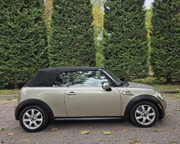 Сірий Міні Hatch, об'ємом двигуна 1.6 л та пробігом 180 тис. км за 6800 $, фото 15 на Automoto.ua
