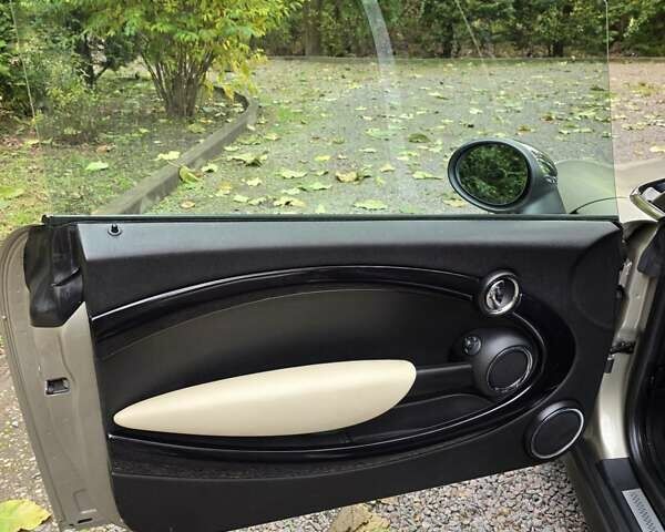 Сірий Міні Hatch, об'ємом двигуна 1.6 л та пробігом 180 тис. км за 6800 $, фото 9 на Automoto.ua