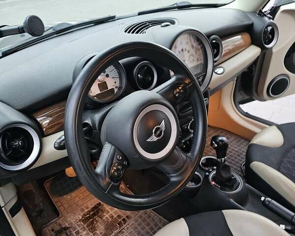 Серый Мини Hatch, объемом двигателя 1.6 л и пробегом 279 тыс. км за 7300 $, фото 9 на Automoto.ua