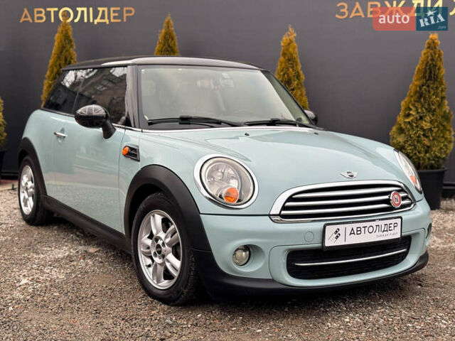 Серый Мини Hatch, объемом двигателя 2 л и пробегом 157 тыс. км за 9500 $, фото 4 на Automoto.ua