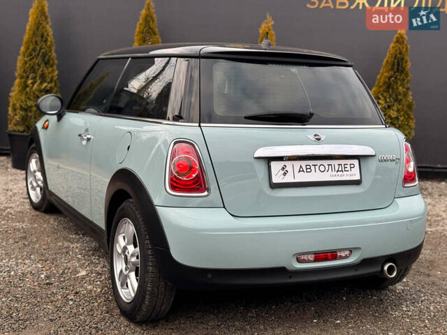 Серый Мини Hatch, объемом двигателя 2 л и пробегом 157 тыс. км за 9500 $, фото 5 на Automoto.ua