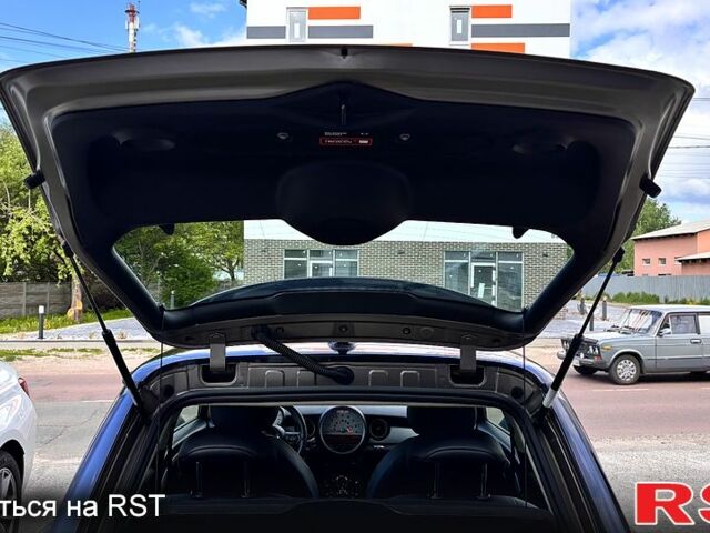 Сірий Міні Hatch, об'ємом двигуна 1.6 л та пробігом 143 тис. км за 9850 $, фото 8 на Automoto.ua