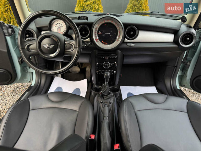 Серый Мини Hatch, объемом двигателя 2 л и пробегом 157 тыс. км за 9500 $, фото 17 на Automoto.ua
