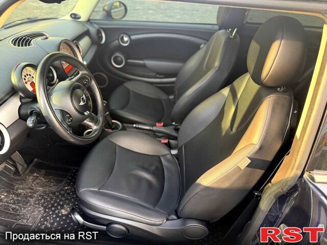 Сірий Міні Hatch, об'ємом двигуна 1.6 л та пробігом 176 тис. км за 7500 $, фото 10 на Automoto.ua