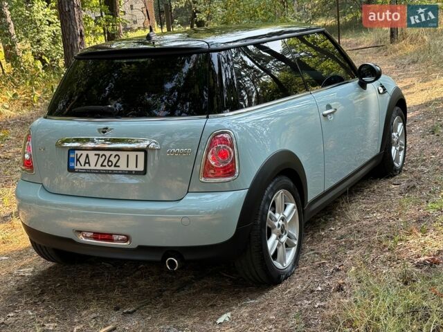Сірий Міні Hatch, об'ємом двигуна 1.6 л та пробігом 60 тис. км за 10999 $, фото 8 на Automoto.ua