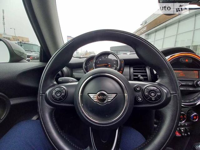 Серый Мини Hatch, объемом двигателя 1.5 л и пробегом 89 тыс. км за 10500 $, фото 22 на Automoto.ua