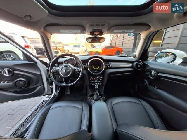 Серый Мини Hatch, объемом двигателя 1.5 л и пробегом 81 тыс. км за 10900 $, фото 18 на Automoto.ua