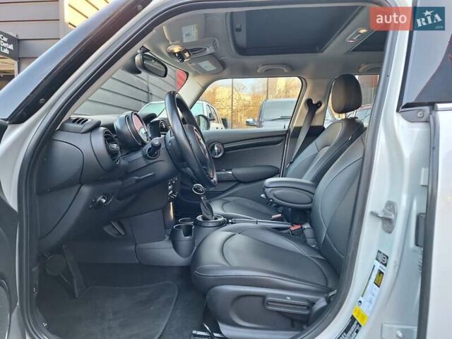 Серый Мини Hatch, объемом двигателя 1.5 л и пробегом 81 тыс. км за 10900 $, фото 9 на Automoto.ua