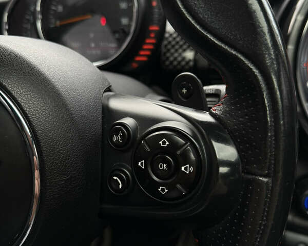 Серый Мини Hatch, объемом двигателя 2 л и пробегом 121 тыс. км за 13000 $, фото 13 на Automoto.ua