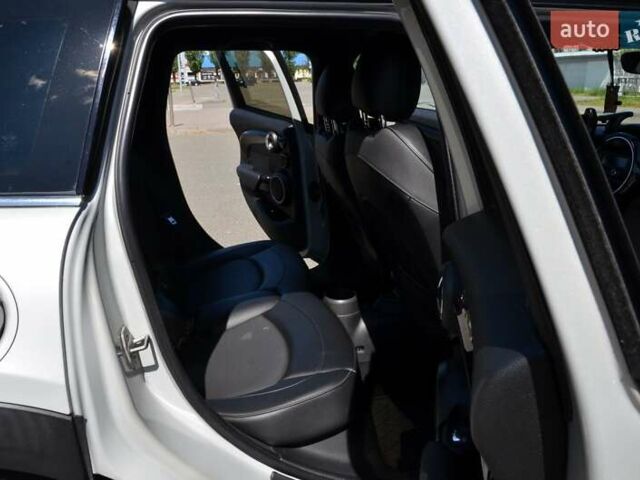 Серый Мини Hatch, объемом двигателя 2 л и пробегом 119 тыс. км за 14999 $, фото 31 на Automoto.ua