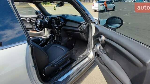 Серый Мини Hatch, объемом двигателя 1.5 л и пробегом 44 тыс. км за 14500 $, фото 13 на Automoto.ua