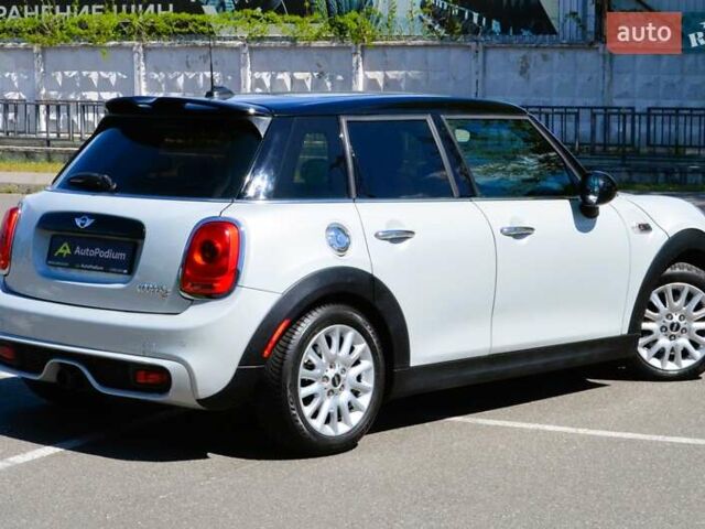 Серый Мини Hatch, объемом двигателя 2 л и пробегом 119 тыс. км за 14999 $, фото 14 на Automoto.ua