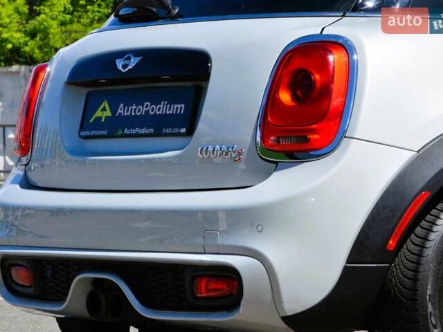 Серый Мини Hatch, объемом двигателя 2 л и пробегом 119 тыс. км за 14999 $, фото 15 на Automoto.ua
