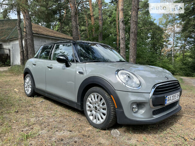 Серый Мини Hatch, объемом двигателя 1.5 л и пробегом 72 тыс. км за 13200 $, фото 3 на Automoto.ua