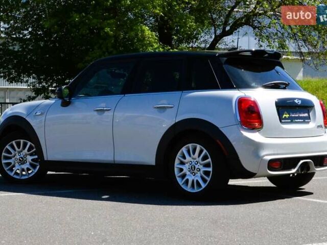 Серый Мини Hatch, объемом двигателя 2 л и пробегом 119 тыс. км за 14999 $, фото 5 на Automoto.ua