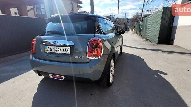 Серый Мини Hatch, объемом двигателя 1.5 л и пробегом 53 тыс. км за 15000 $, фото 5 на Automoto.ua