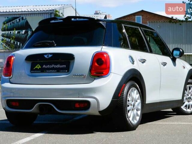 Серый Мини Hatch, объемом двигателя 2 л и пробегом 119 тыс. км за 14999 $, фото 12 на Automoto.ua