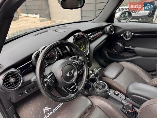 Серый Мини Hatch, объемом двигателя 2 л и пробегом 95 тыс. км за 14900 $, фото 9 на Automoto.ua