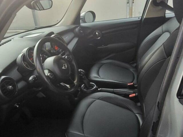 Сірий Міні Hatch, об'ємом двигуна 1.5 л та пробігом 119 тис. км за 11400 $, фото 11 на Automoto.ua