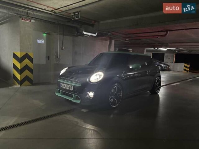 Серый Мини Hatch, объемом двигателя 2 л и пробегом 184 тыс. км за 13900 $, фото 23 на Automoto.ua