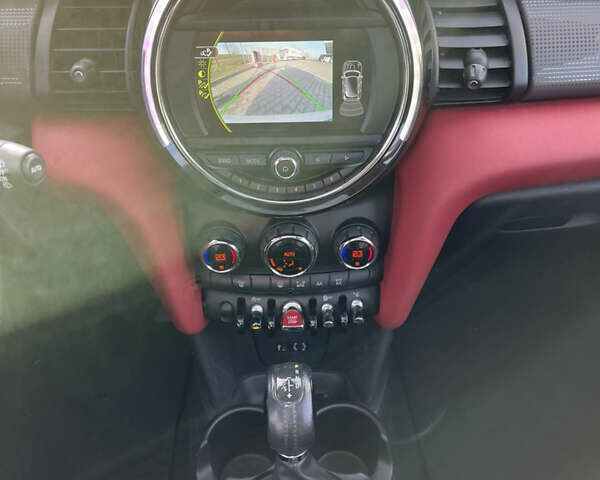 Серый Мини Hatch, объемом двигателя 1.5 л и пробегом 116 тыс. км за 13999 $, фото 1 на Automoto.ua
