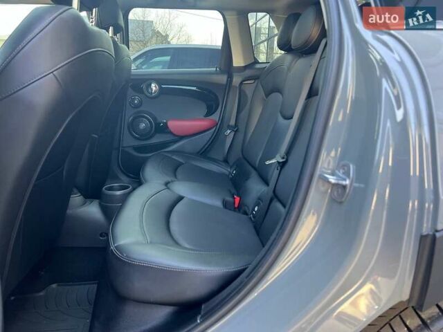 Серый Мини Hatch, объемом двигателя 2 л и пробегом 46 тыс. км за 17500 $, фото 19 на Automoto.ua