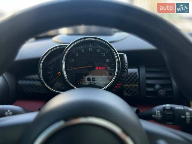 Серый Мини Hatch, объемом двигателя 2 л и пробегом 46 тыс. км за 17500 $, фото 12 на Automoto.ua