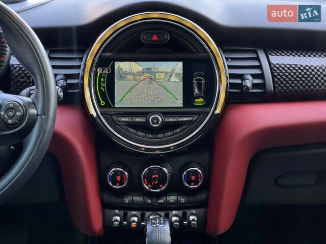 Сірий Міні Hatch, об'ємом двигуна 2 л та пробігом 46 тис. км за 18000 $, фото 21 на Automoto.ua