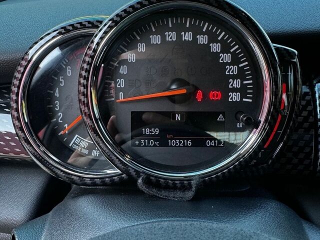 Серый Мини Hatch, объемом двигателя 2 л и пробегом 104 тыс. км за 19700 $, фото 28 на Automoto.ua