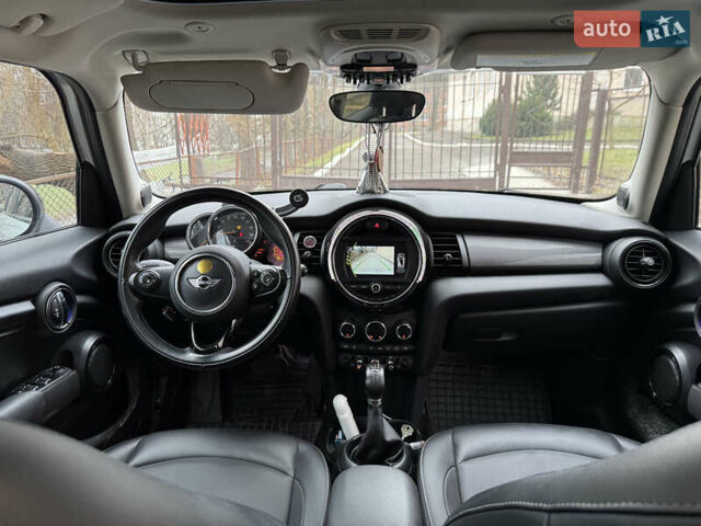 Серый Мини Hatch, объемом двигателя 1.5 л и пробегом 55 тыс. км за 14000 $, фото 26 на Automoto.ua
