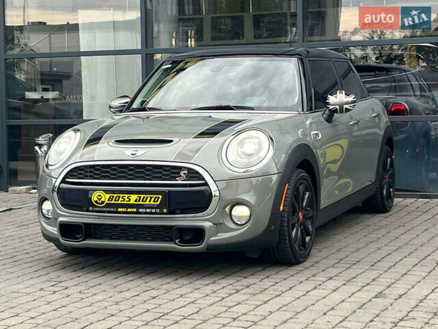 Серый Мини Hatch, объемом двигателя 2 л и пробегом 46 тыс. км за 17500 $, фото 2 на Automoto.ua