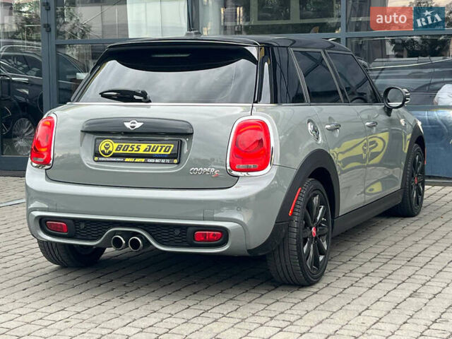 Серый Мини Hatch, объемом двигателя 2 л и пробегом 46 тыс. км за 17500 $, фото 6 на Automoto.ua