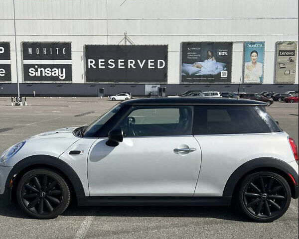 Серый Мини Hatch, объемом двигателя 1.5 л и пробегом 79 тыс. км за 14500 $, фото 3 на Automoto.ua