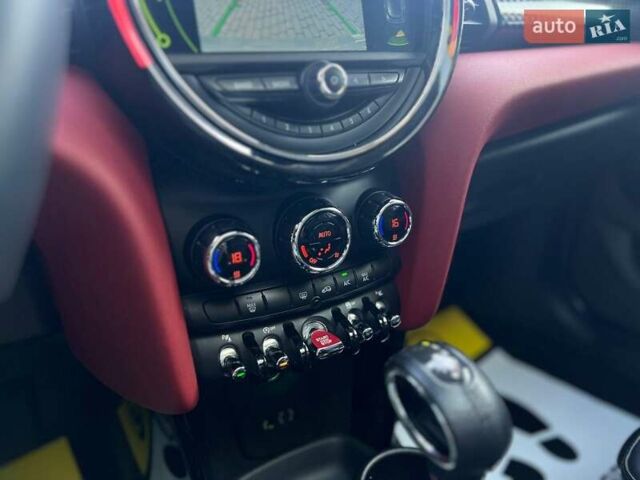 Серый Мини Hatch, объемом двигателя 2 л и пробегом 46 тыс. км за 17500 $, фото 14 на Automoto.ua