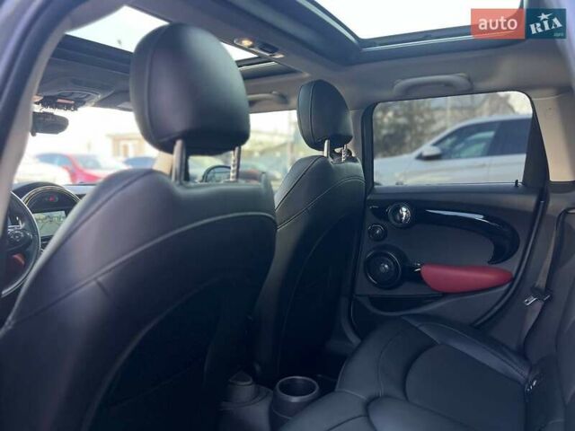 Сірий Міні Hatch, об'ємом двигуна 2 л та пробігом 46 тис. км за 18000 $, фото 20 на Automoto.ua