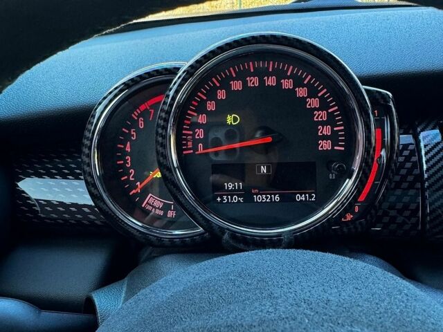 Серый Мини Hatch, объемом двигателя 2 л и пробегом 104 тыс. км за 19700 $, фото 29 на Automoto.ua
