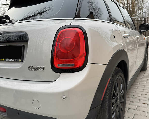 Серый Мини Hatch, объемом двигателя 1.5 л и пробегом 55 тыс. км за 14000 $, фото 39 на Automoto.ua