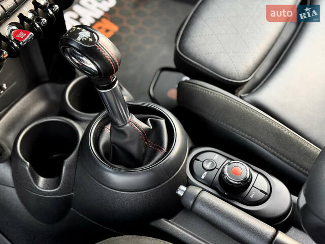 Серый Мини Hatch, объемом двигателя 2 л и пробегом 83 тыс. км за 21500 $, фото 32 на Automoto.ua