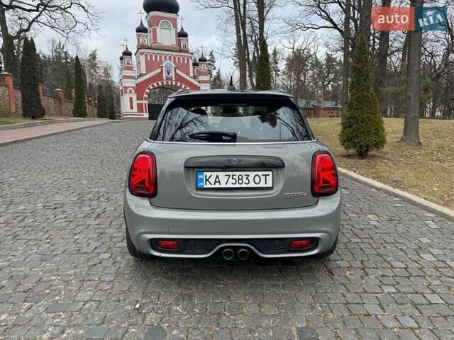 Серый Мини Hatch, объемом двигателя 2 л и пробегом 146 тыс. км за 18500 $, фото 5 на Automoto.ua