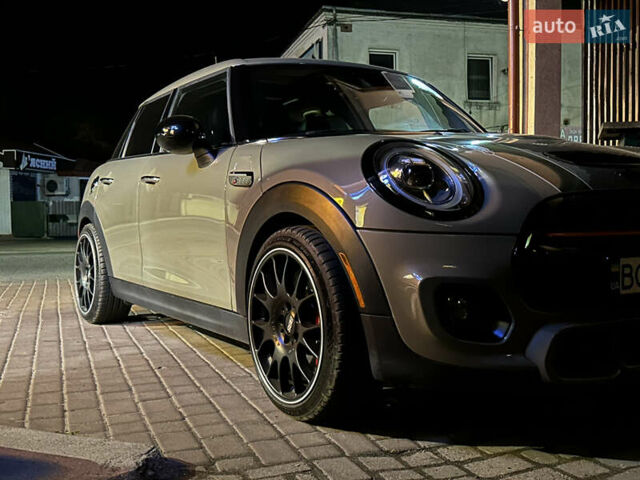 Серый Мини Hatch, объемом двигателя 2 л и пробегом 67 тыс. км за 24500 $, фото 15 на Automoto.ua