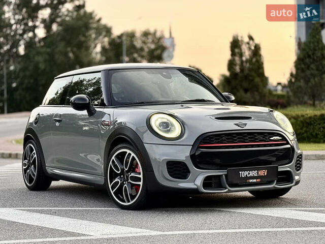 Серый Мини Hatch, объемом двигателя 2 л и пробегом 83 тыс. км за 21500 $, фото 25 на Automoto.ua