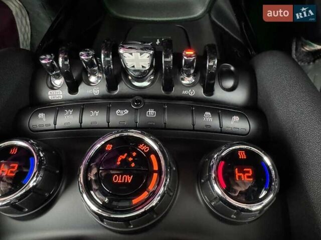Серый Мини Hatch, объемом двигателя 2 л и пробегом 146 тыс. км за 18500 $, фото 23 на Automoto.ua