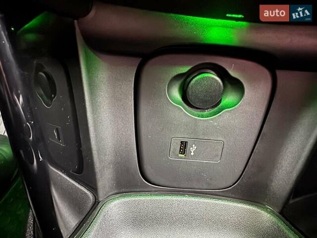 Серый Мини Hatch, объемом двигателя 2 л и пробегом 146 тыс. км за 18500 $, фото 25 на Automoto.ua