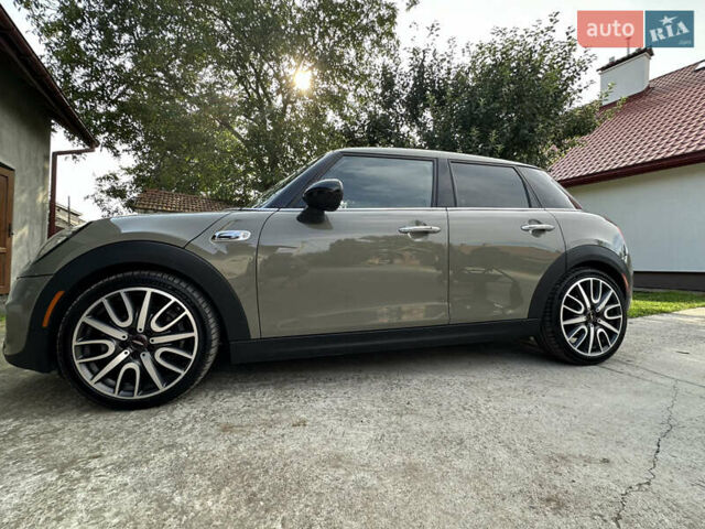 Серый Мини Hatch, объемом двигателя 2 л и пробегом 67 тыс. км за 24500 $, фото 22 на Automoto.ua