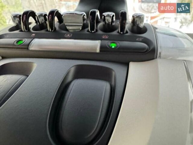 Серый Мини Hatch, объемом двигателя 2 л и пробегом 146 тыс. км за 18500 $, фото 26 на Automoto.ua