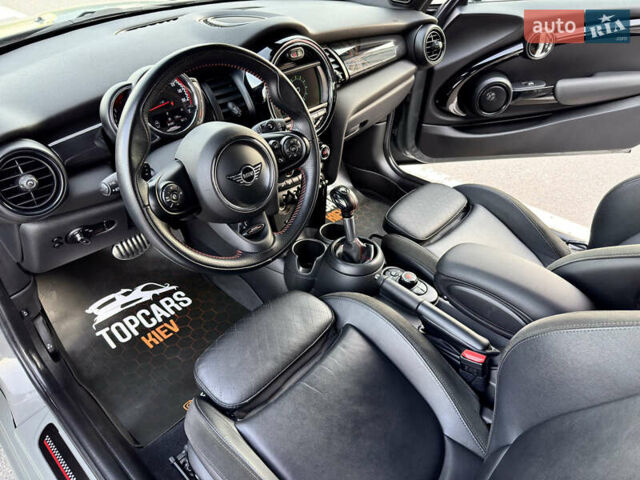 Серый Мини Hatch, объемом двигателя 2 л и пробегом 83 тыс. км за 21500 $, фото 28 на Automoto.ua