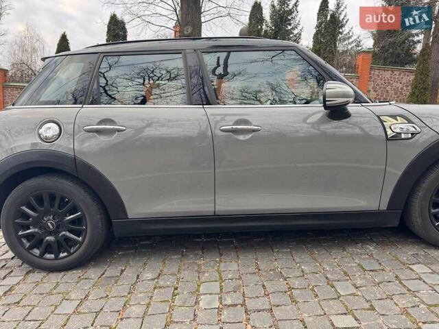 Серый Мини Hatch, объемом двигателя 2 л и пробегом 146 тыс. км за 18500 $, фото 8 на Automoto.ua