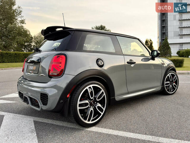 Серый Мини Hatch, объемом двигателя 2 л и пробегом 83 тыс. км за 21500 $, фото 19 на Automoto.ua