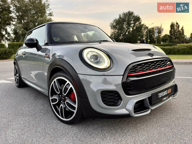 Серый Мини Hatch, объемом двигателя 2 л и пробегом 83 тыс. км за 21500 $, фото 23 на Automoto.ua